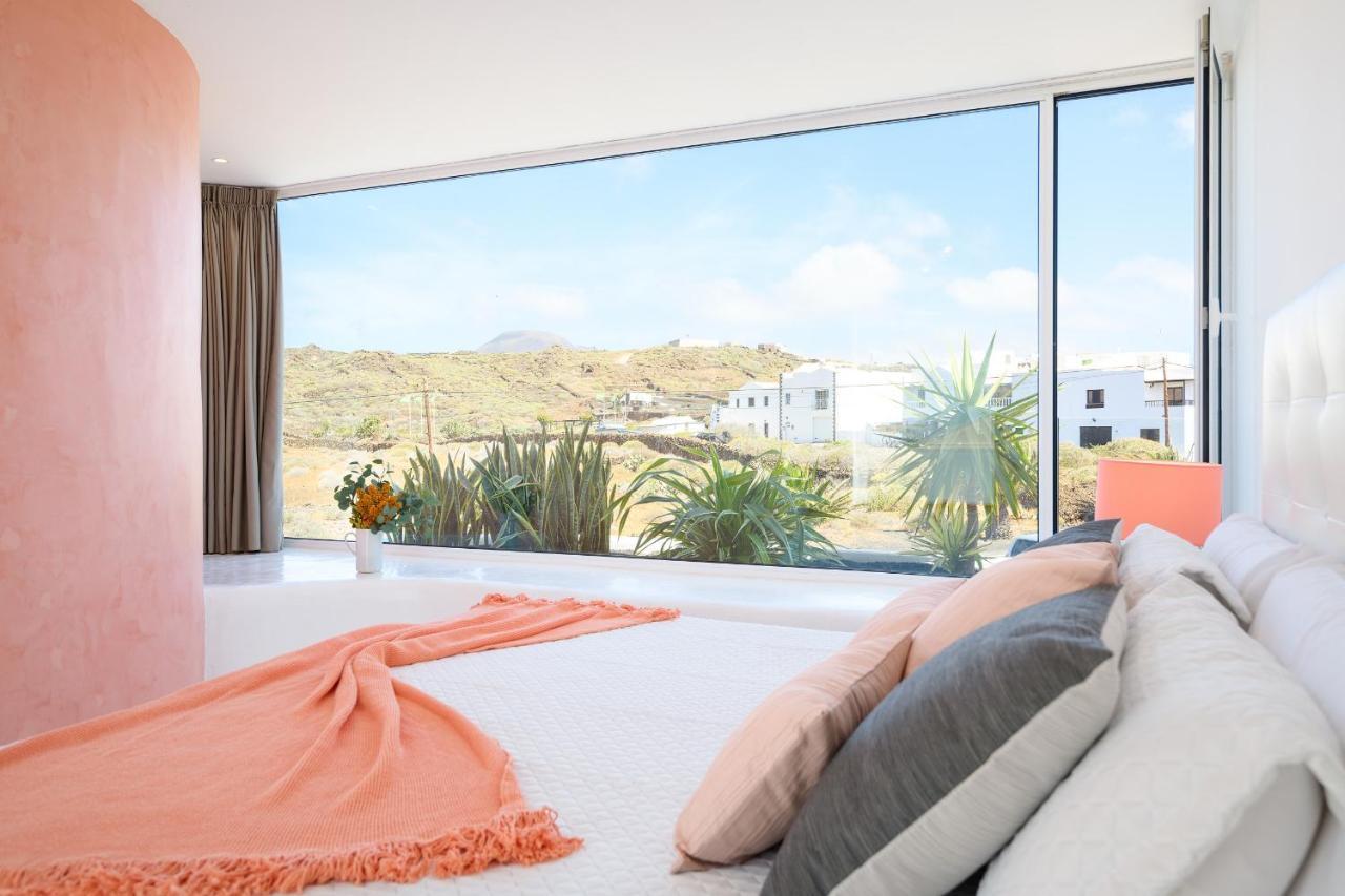 Aquablanca Suite Pool Deluxe En Punta Mujeres 外观 照片