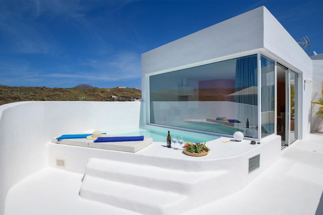 Aquablanca Suite Pool Deluxe En Punta Mujeres 外观 照片